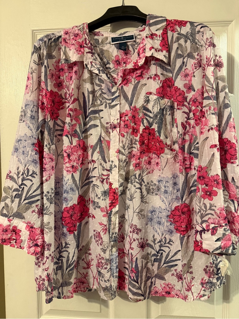 Karen Scott Pink Floral Button-Up Shirt